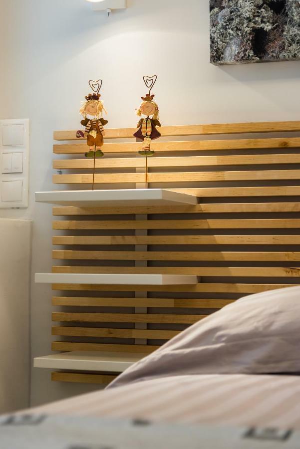 Central Cozy Studio With A Secret Garden Atenas Exterior foto